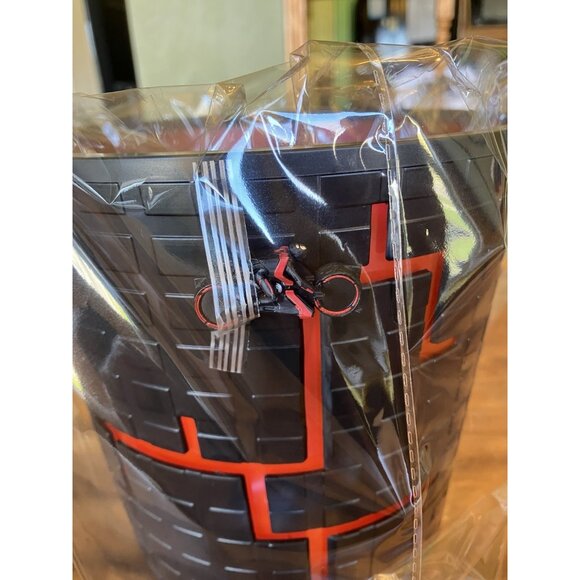 AMC Theaters TRON Ares Light Up Popcorn Bucket ( NEW ) - Picture 7 of 10